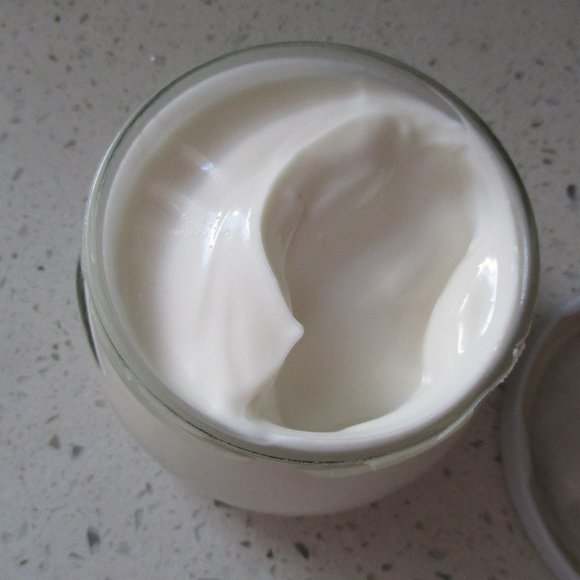 Elariia Perlier Acacia Rich Body Cream 200 ml NEW - Picture 7 of 8